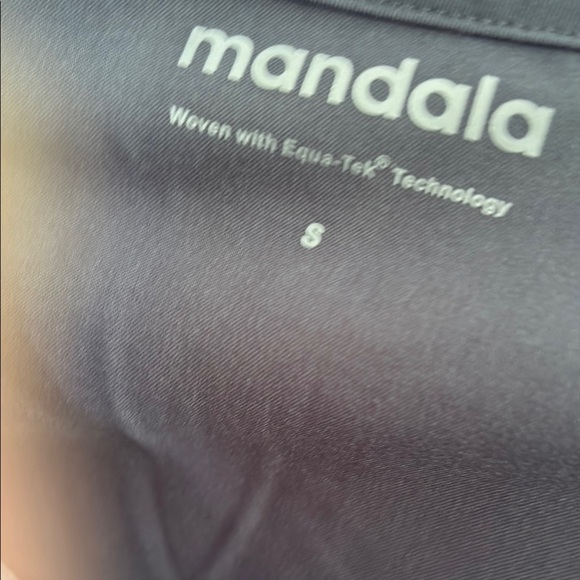 Mándala Gray Women's Top - Picture 6 of 6